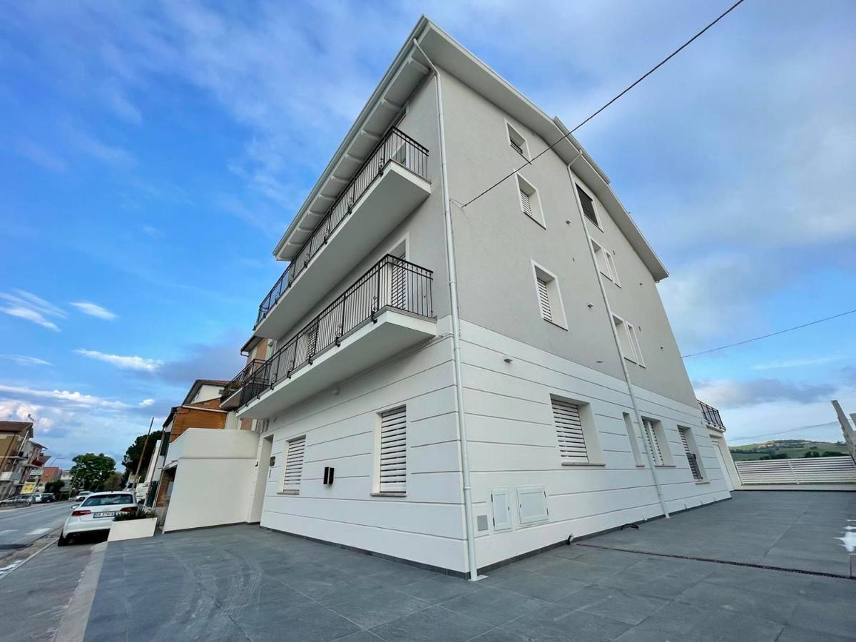 Otium Rooms / Camere E Appartamenti Morrovalle Ngoại thất bức ảnh