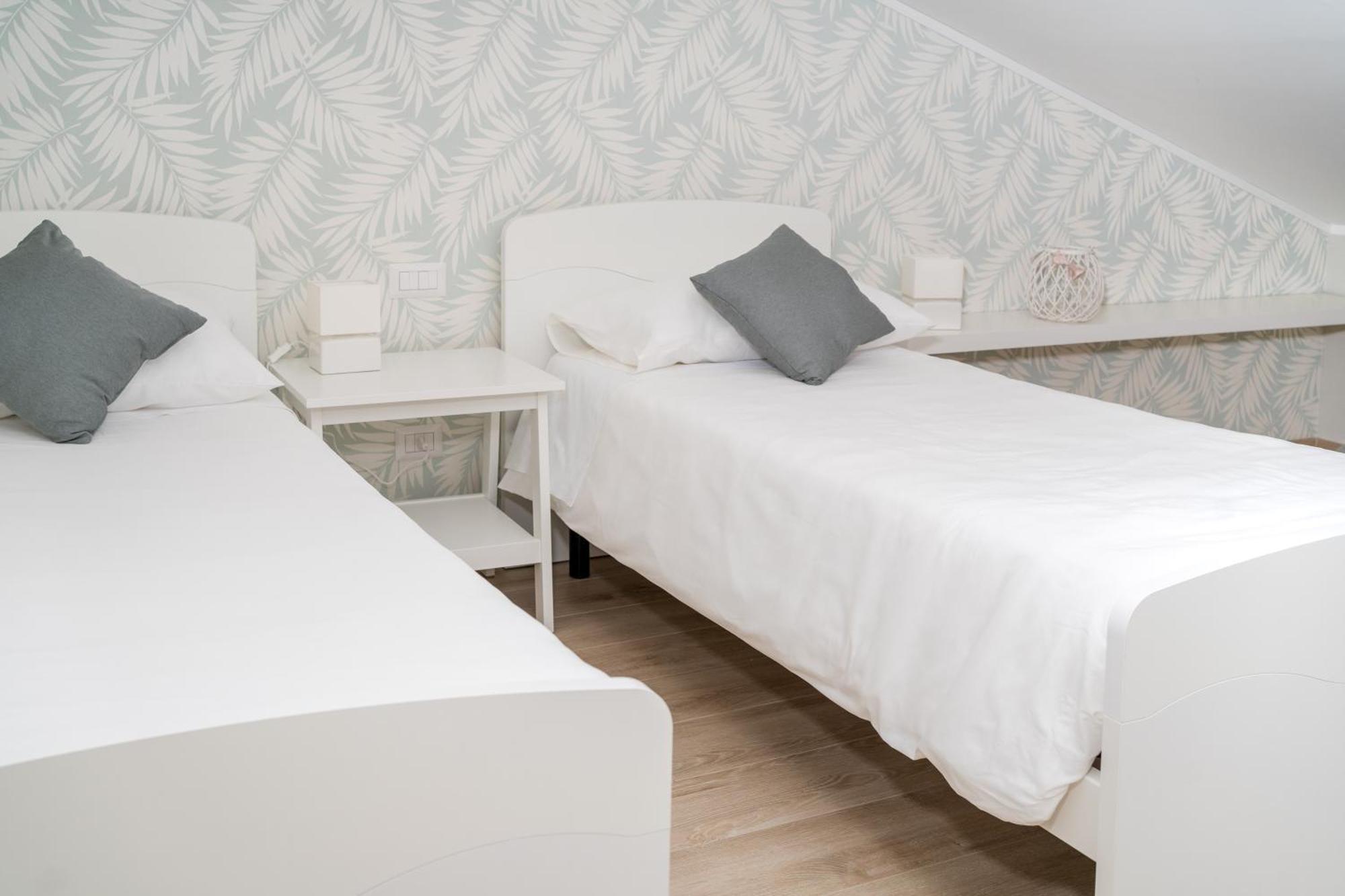 Otium Rooms / Camere E Appartamenti Morrovalle Ngoại thất bức ảnh